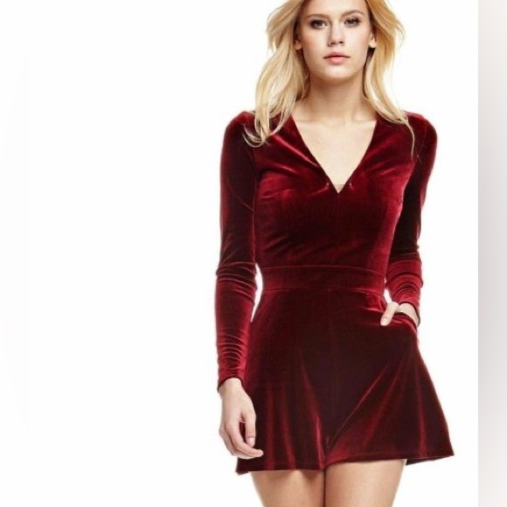 New Guess by Marciano Burgundy Long Sleeve jumpsuit Sz S